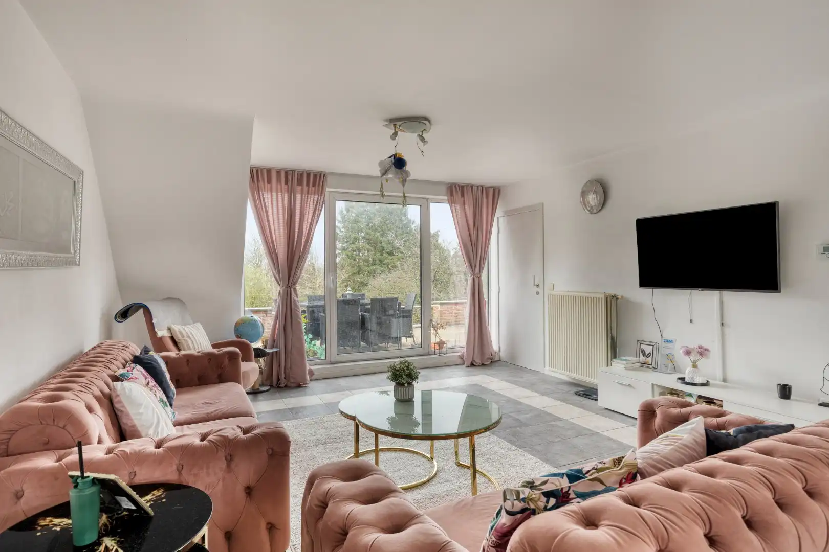 Ruim duplex-appartement met 3 slaapkamers en terras foto 5