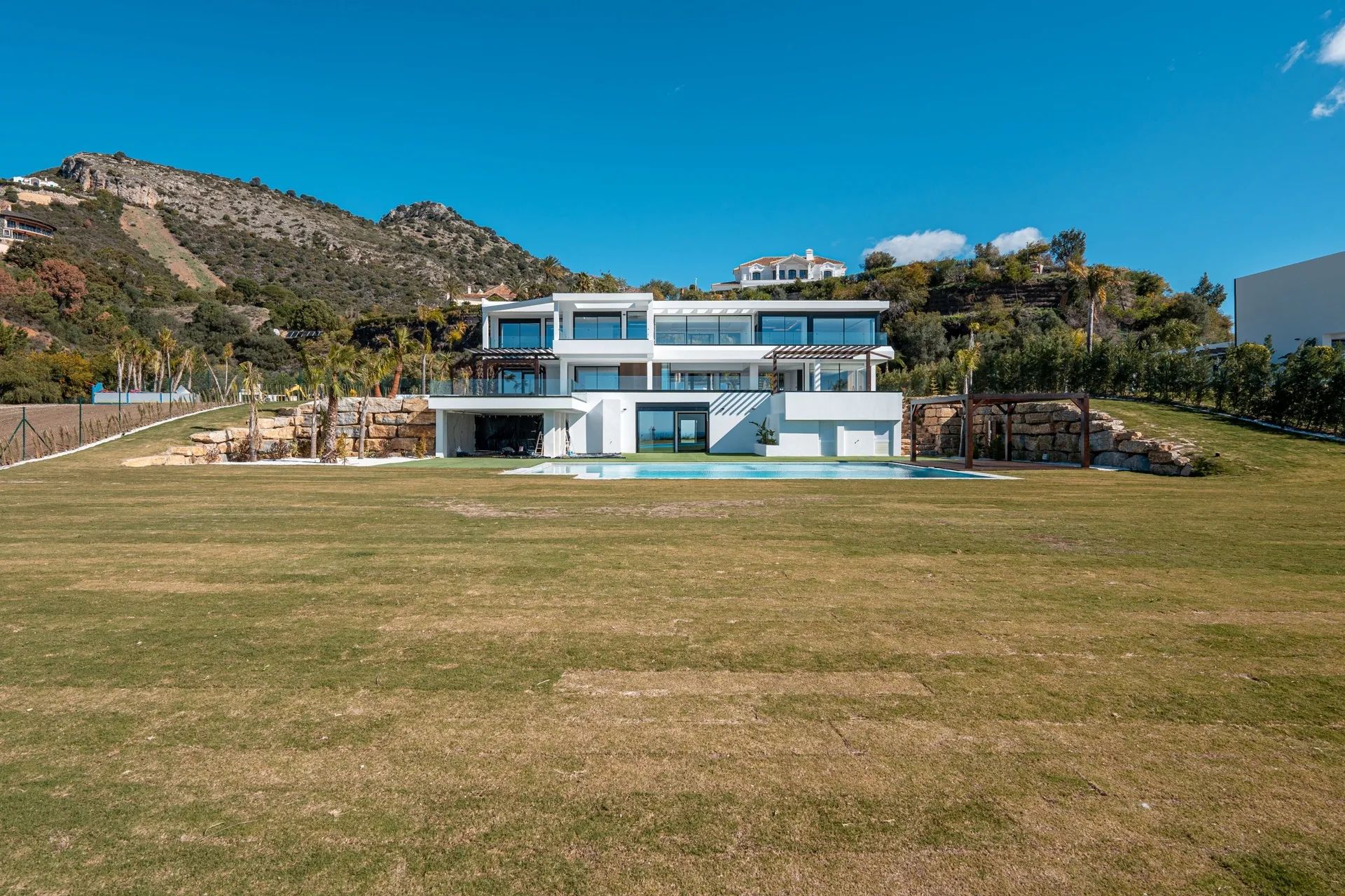 Adembenemende villa in Benahavis - prachtig zicht en luxe! foto 32