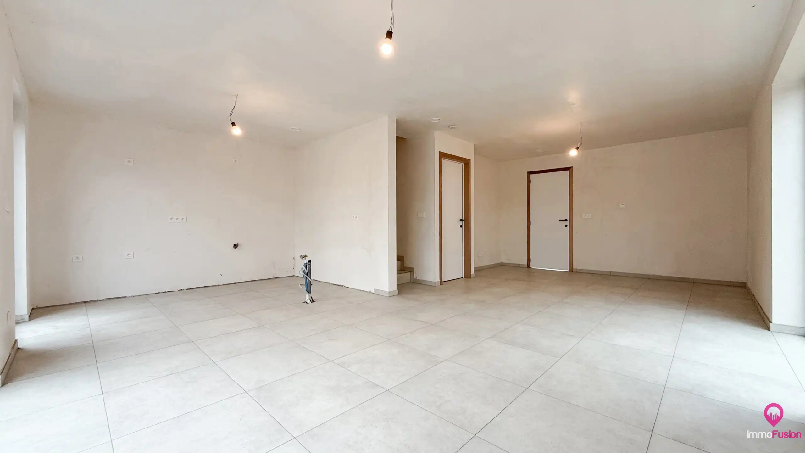 Nieuwbouw met 4 slpks en aangelegde tuin E-peil 4 te Koersel foto 5