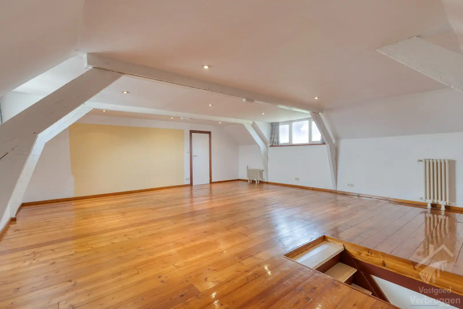 Luxueuze villa met 5 slaapkamers, bureau en ruime tuin op groot perceel in Aalst (Herdersem) foto 22