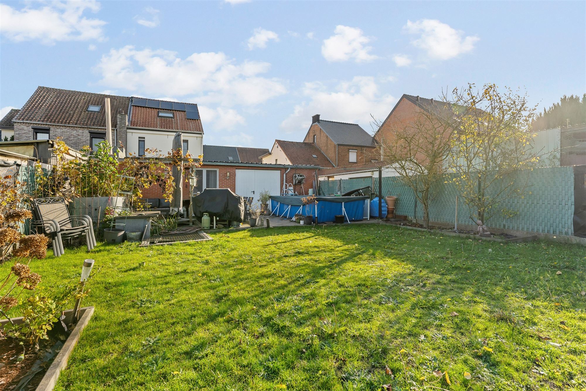 PERFECT ONDERHOUDEN WONING MET 4 SLAAPKAMERS OP CENTRALE LIGGING IN STAL (BERINGEN) foto 23