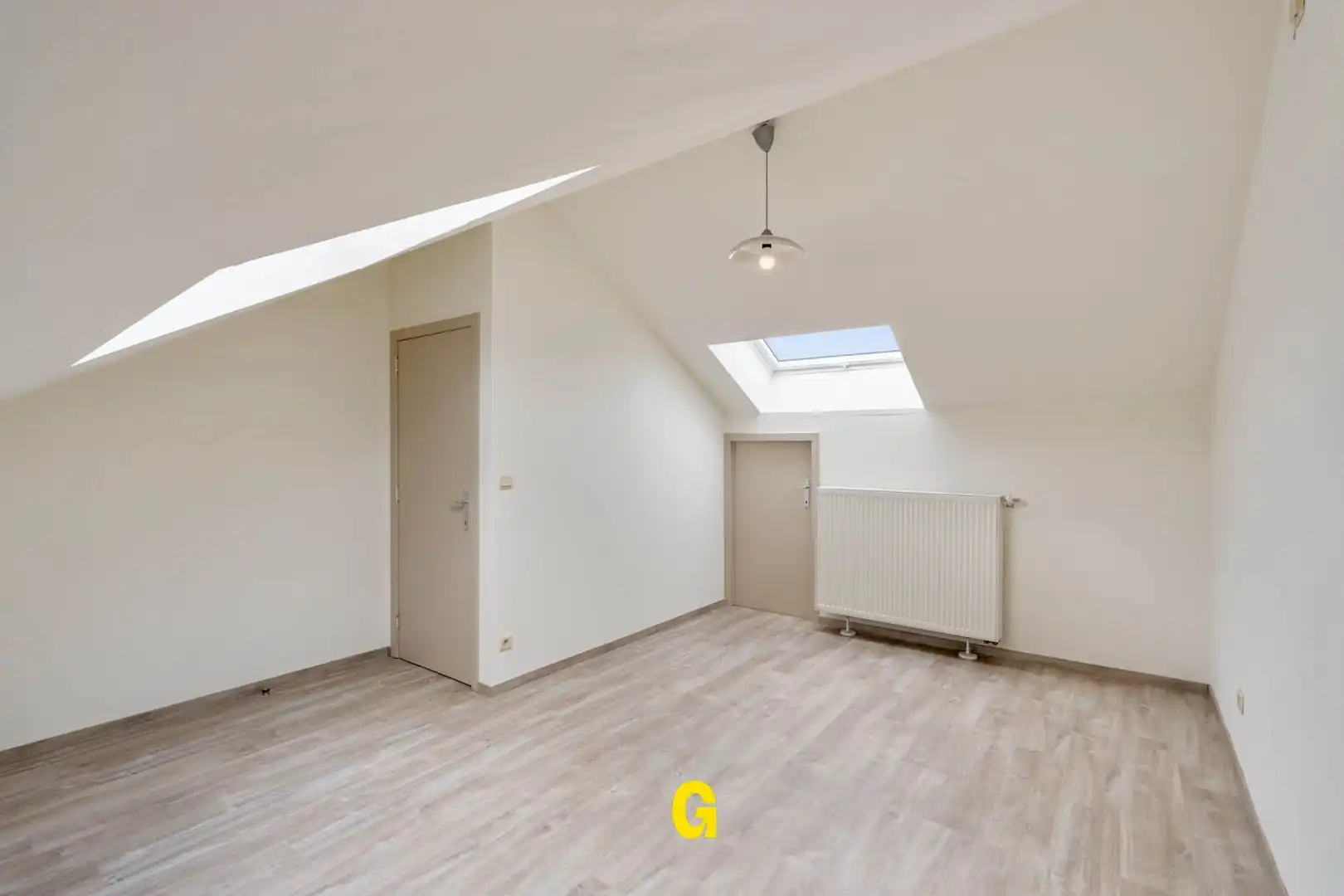 Degelijk gerenoveerde woning met 3 slaapkamers en leuk stadstuintje op 2a10ca, vlak bij het centrum foto 20