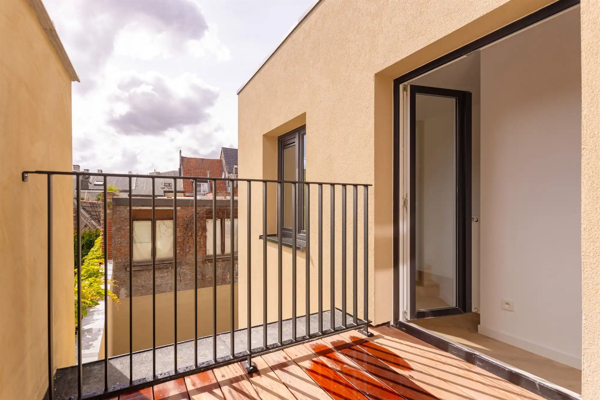 Energetisch gerenoveerd appartement met gezellig terras foto 15