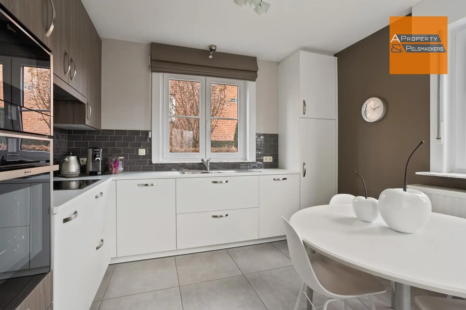 Lichtrijke villa met 4 slaapkamers nabij Britse School foto 5