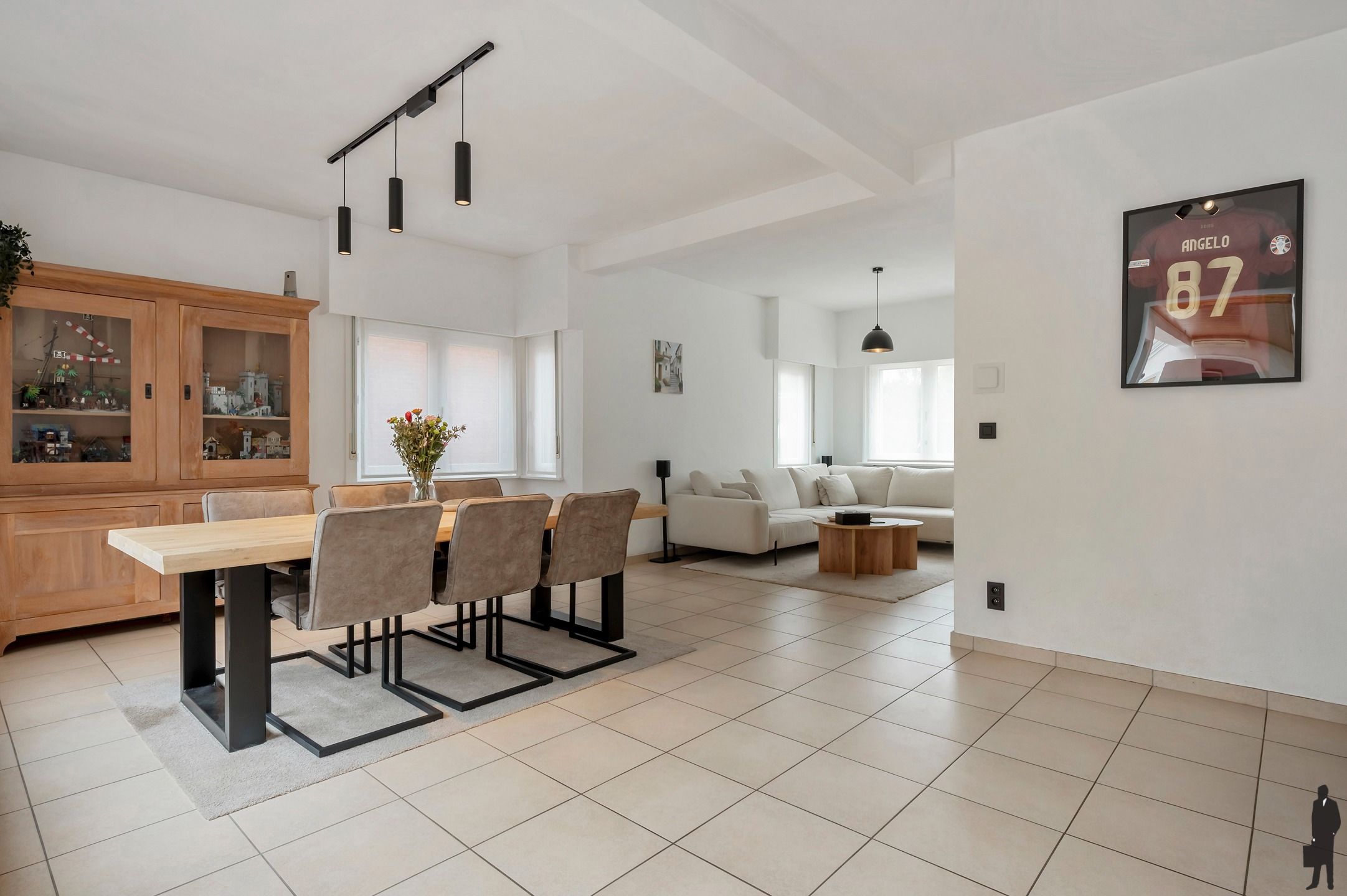 Gezellige en ruime woning in het hart van Merksplas. foto 4