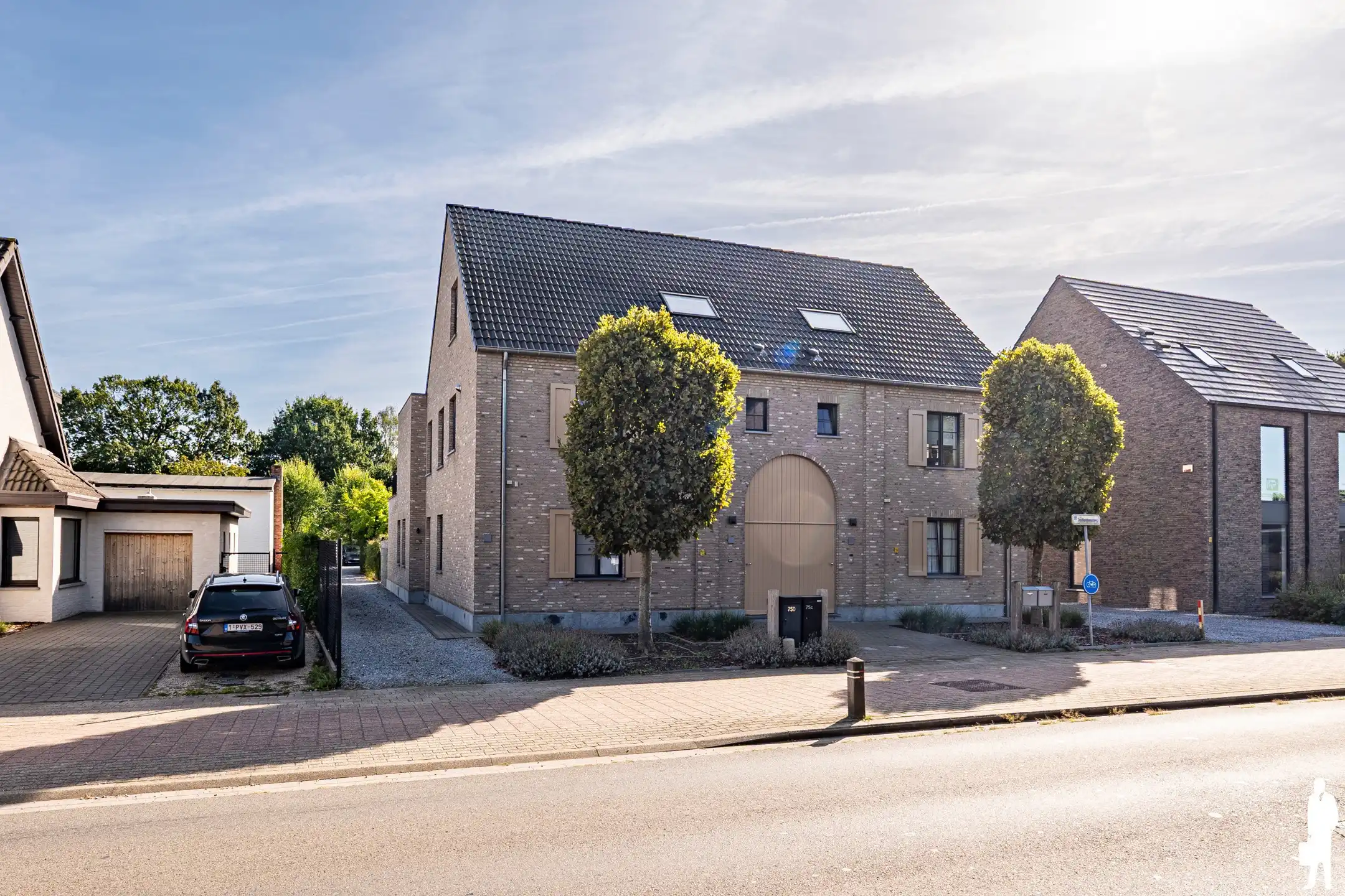 Duplexappartement met 3 slaapkamers, zuidterras en garage foto 2