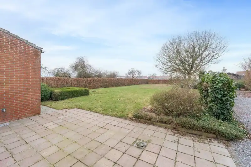 Roeselare-stadsrand. Prachtig pereceel bouwgrond waarvan 6% sloop / werderopbouw mogelijk OF grondige renovatie. Perceel van 875m2. ZUID-WEST. foto 15