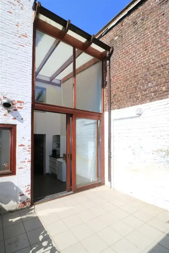 Stadswoning met 3 slpk., toffe keuken en binnenplaats   foto 4