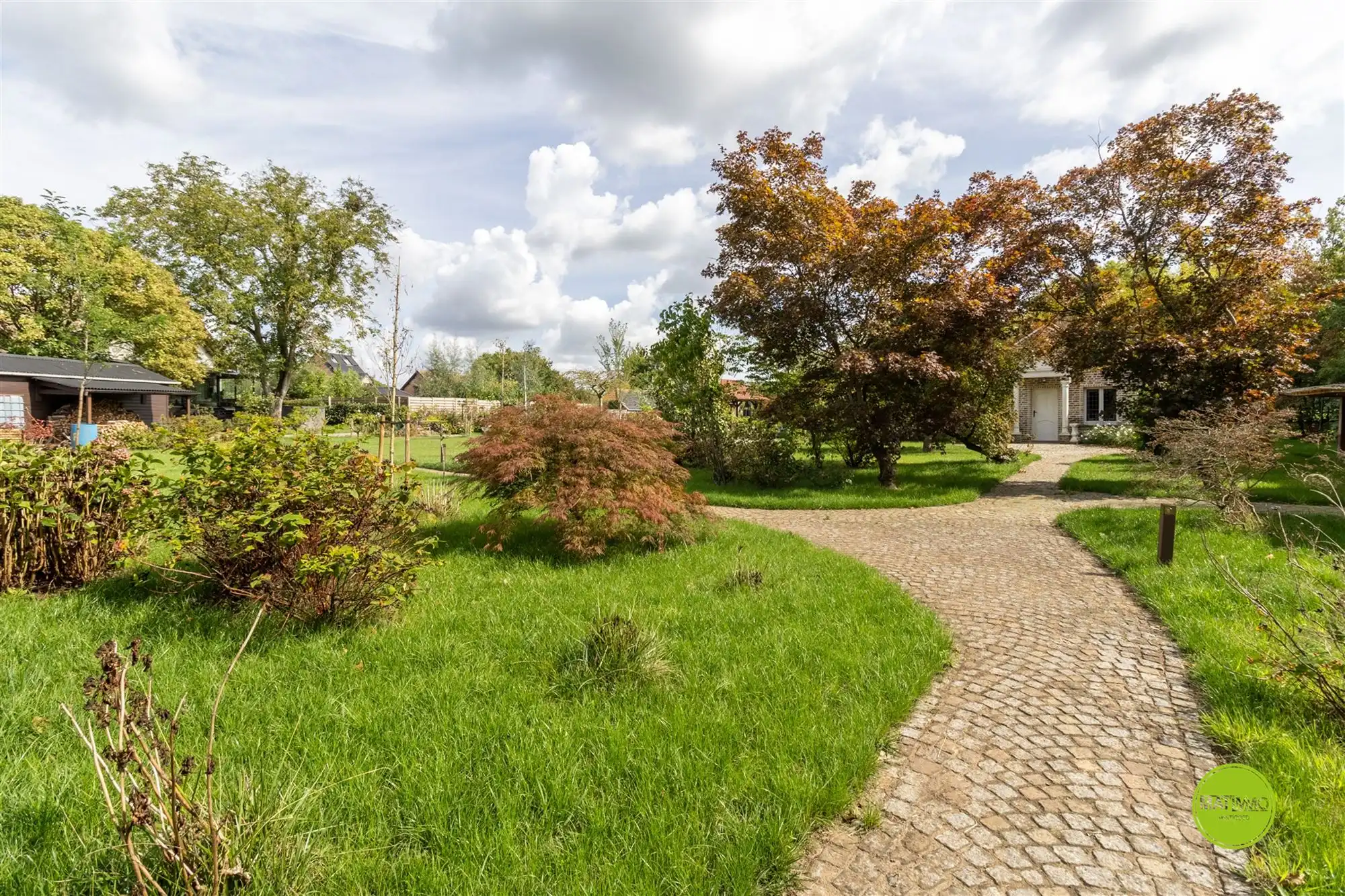 Unieke, luxueus gerenoveerde woning op uitzonderlijk perceel foto 59