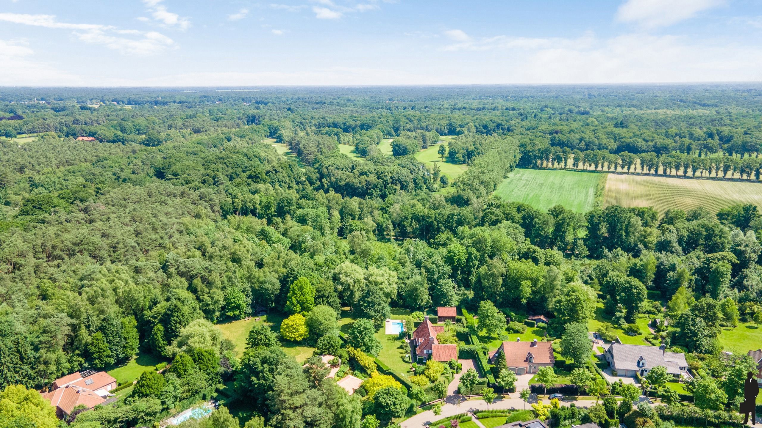 Authentieke villa grenzend aan natuurgebied foto 8