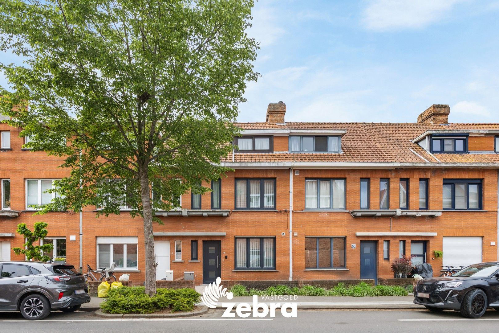 Op te frissen woning met vier slaapkamers te Assebroek! foto 15
