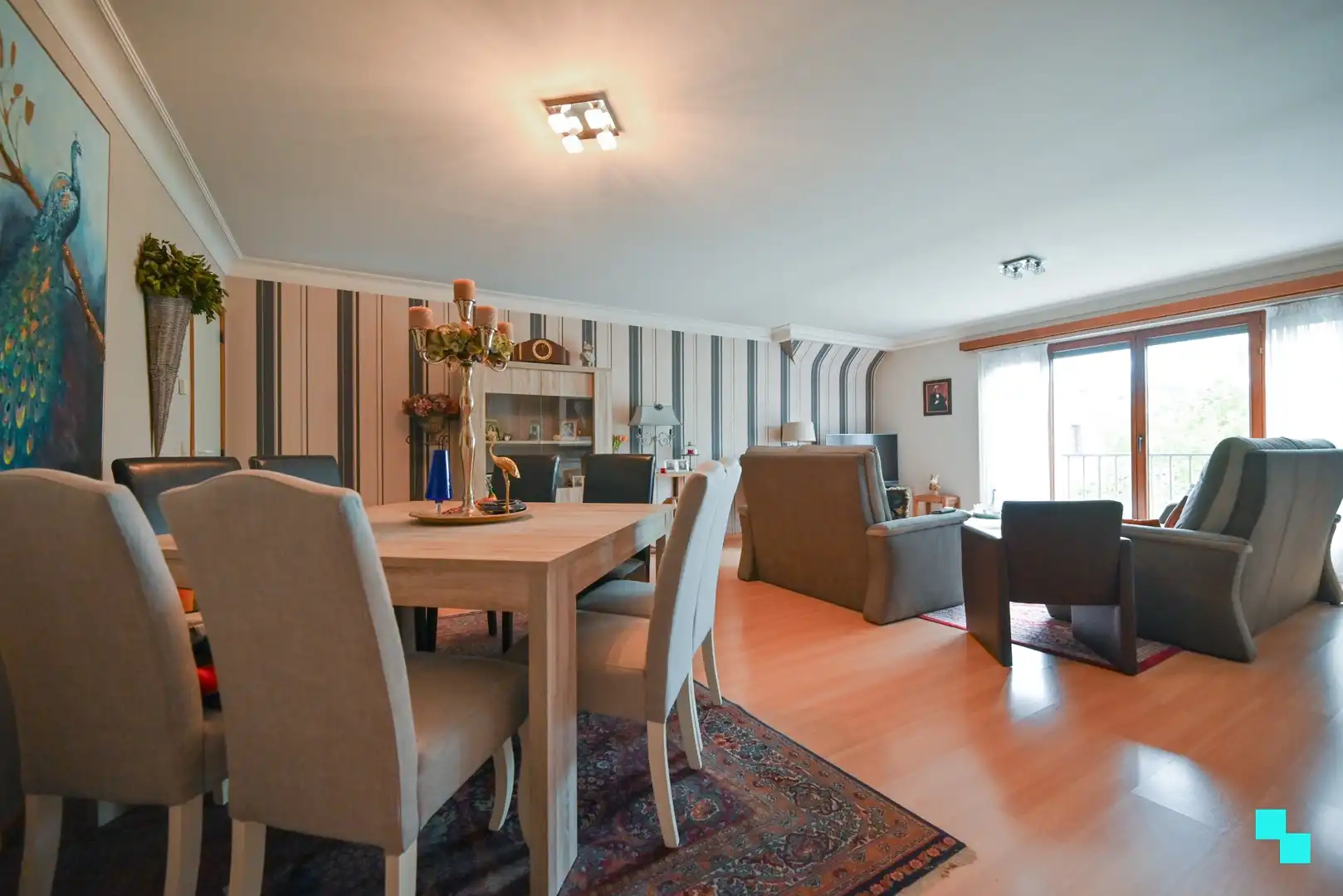 Drieslaapkamer appartement nabij de Grote Markt van Izegem foto 8