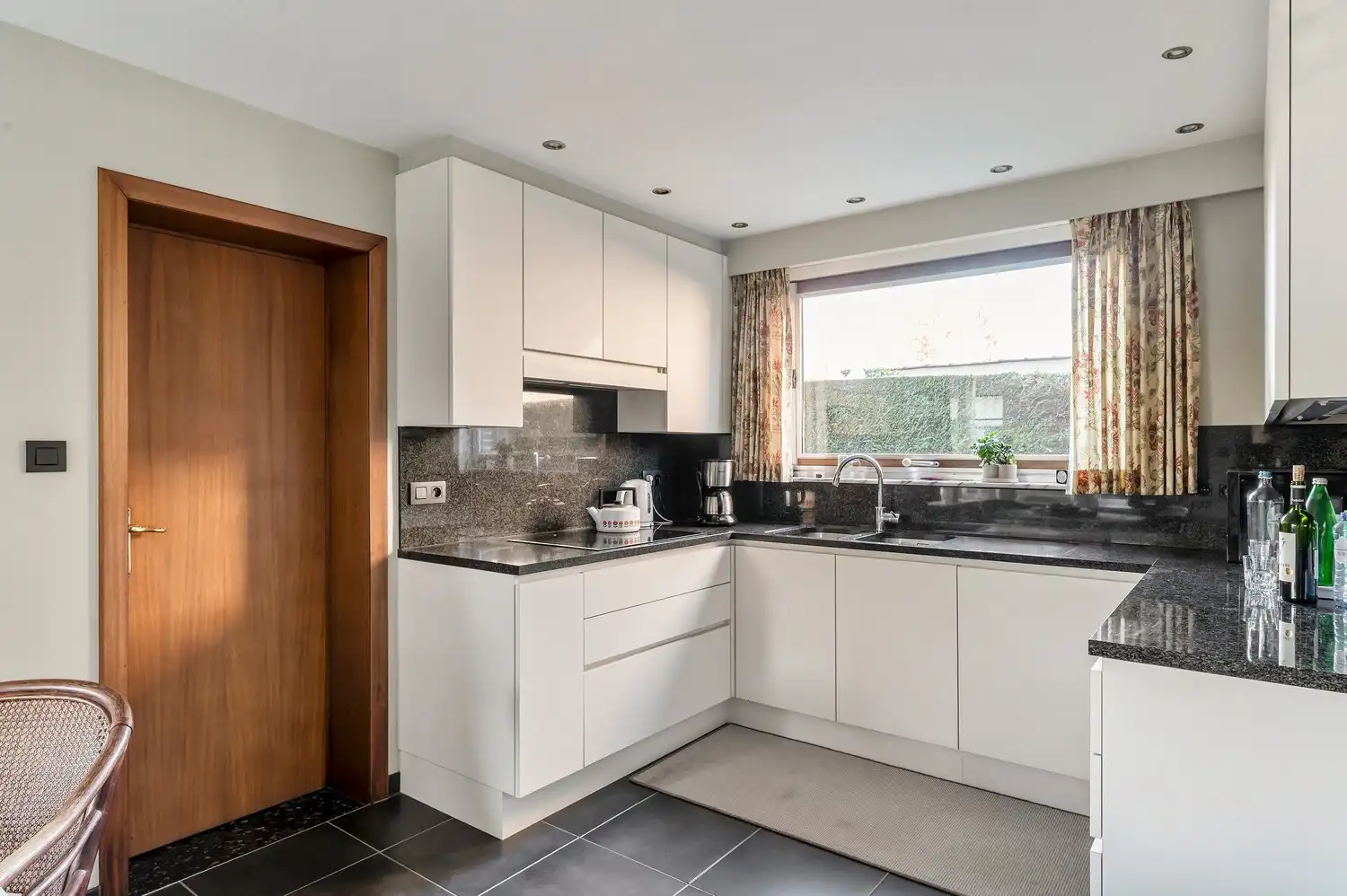 OP TE FRISSEN WONING I 4 SLPK I  OP EEN GOEDE LOCATIE I SINT-KATELIJNE-WAVER foto 7