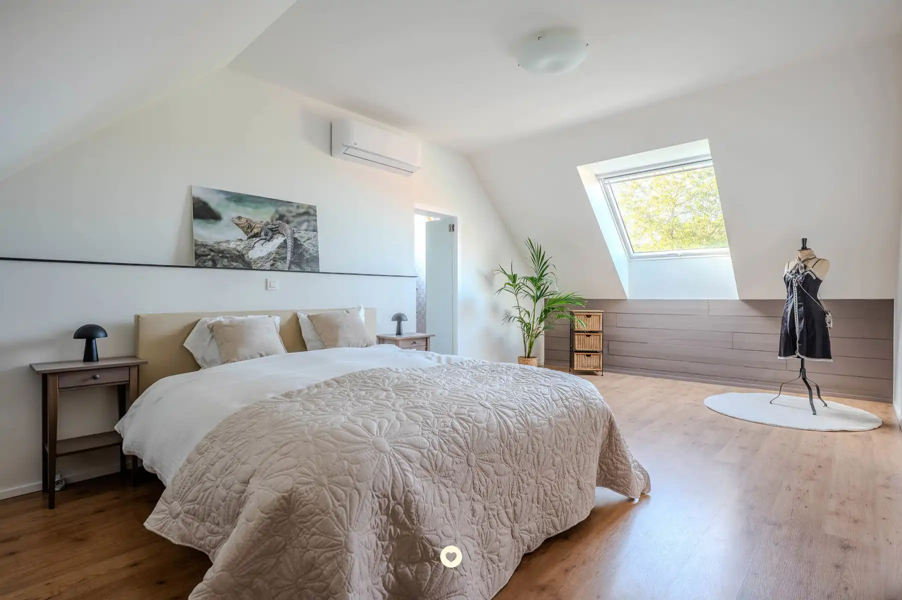 Karaktervolle hoeve met zwembad, bijgebouw op 1.300 m² grond foto 17