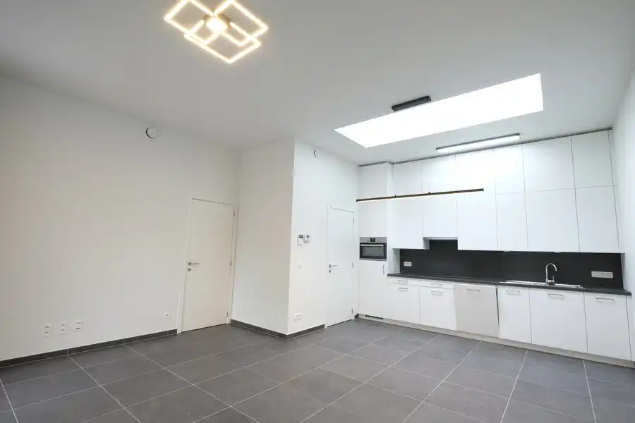 Prachtig 2slpk appartement aan de Blauwe Boulevard met autostaanplaats in Hasselt foto 5