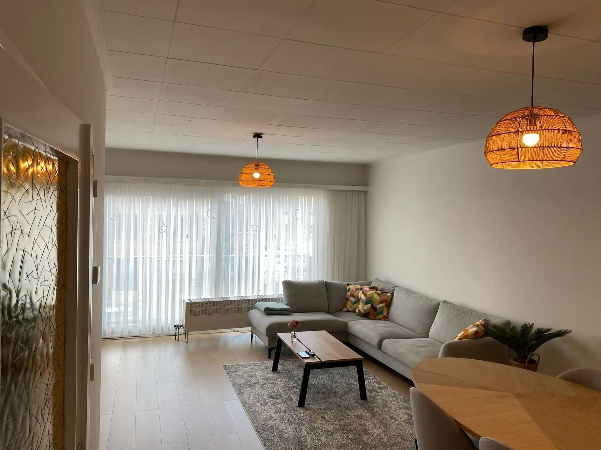 rustig gelegen 2 slpk-appartement met terras en garage foto 3