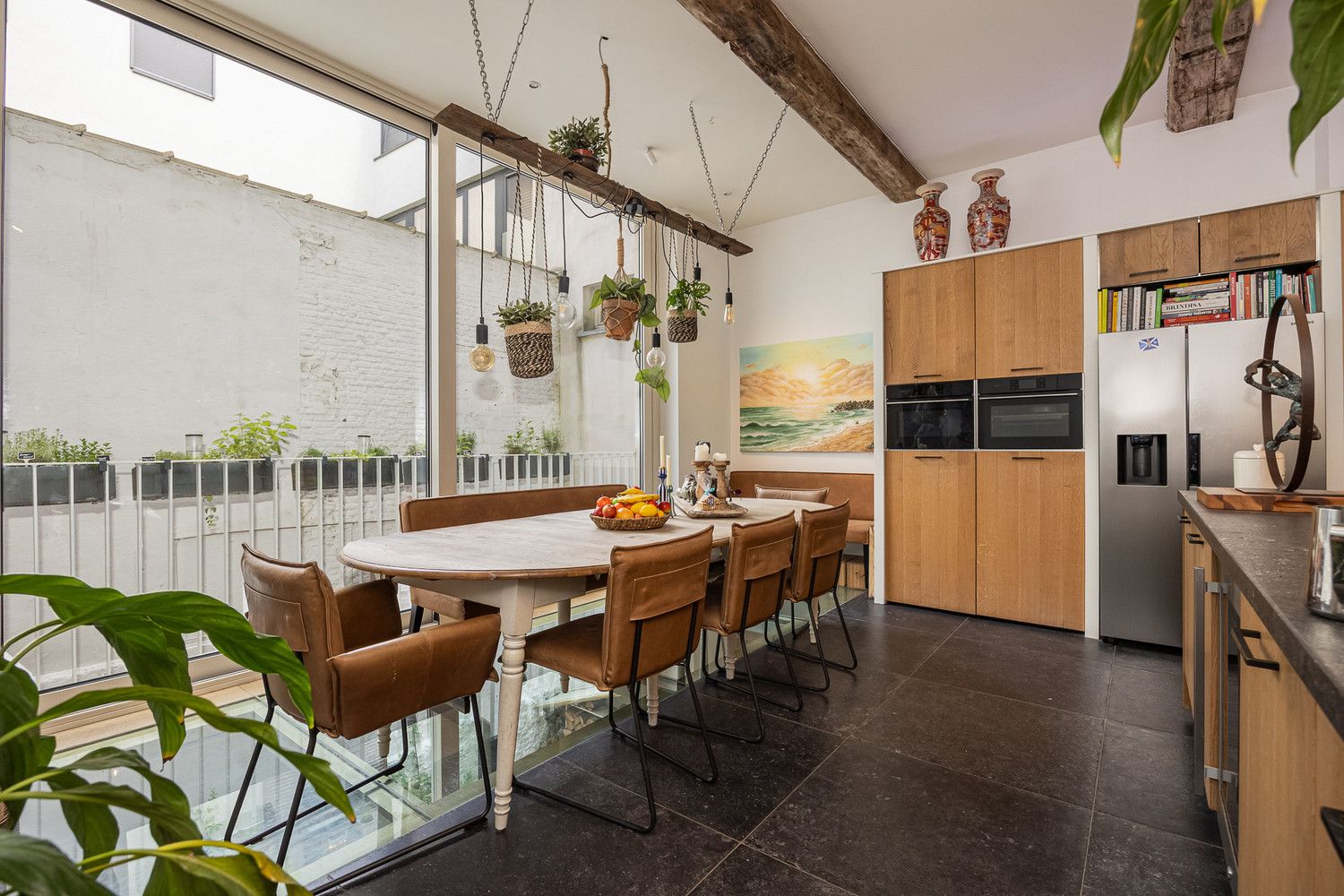 Unieke en energiezuinige stadsvilla (224m²) met fantastisch zonneterras in het hart van historisch Antwerpen – luxe, rust en boordevol karakter! foto 10