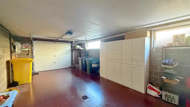 Instapklaar landhuis van 215m² op 5 are 79 ca foto 16