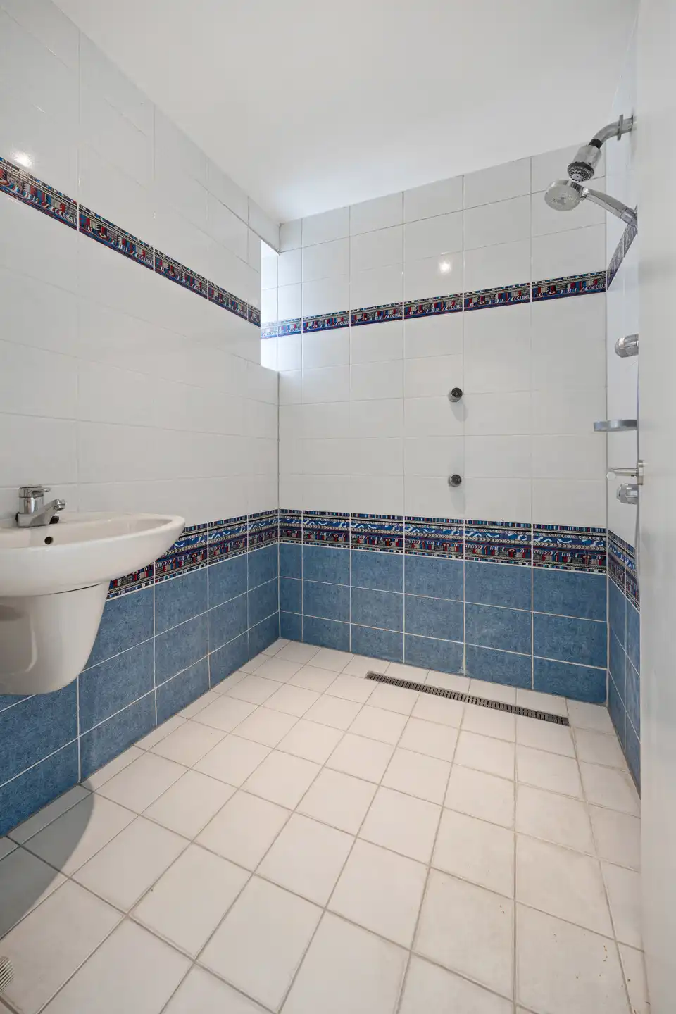 Ruime villa met prachtig groen verzicht foto 25
