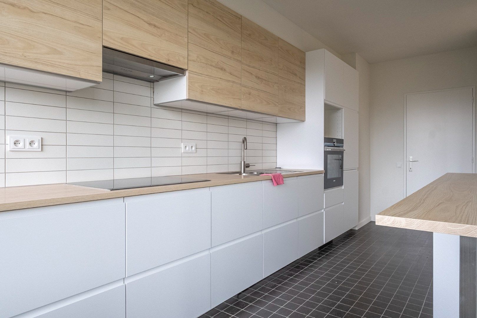 Ruim appartement met terras foto 5
