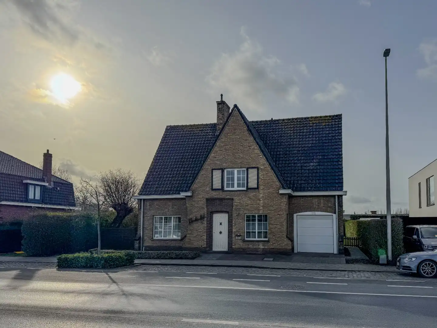 Villa met 3 slaapkamers, garage en tuin op 920m² foto 24