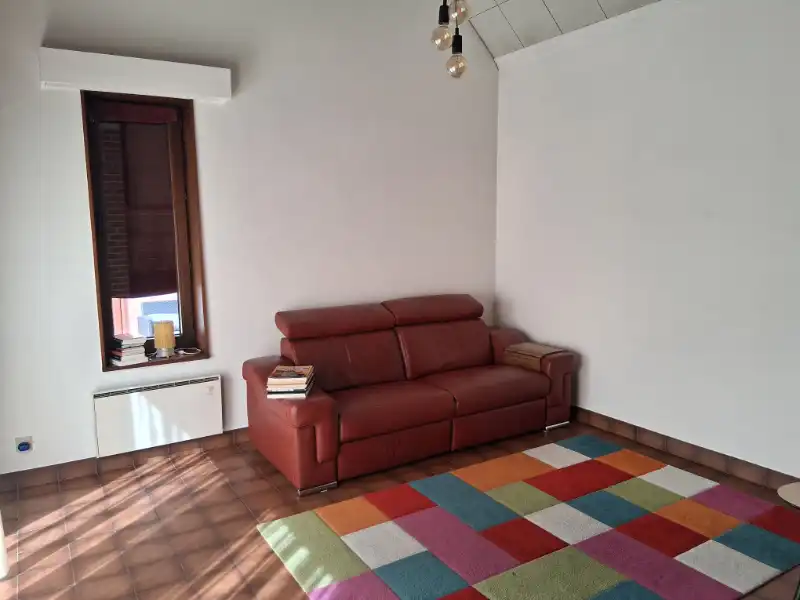 alleenstaande woning in het pittoreske Bekegem foto 5