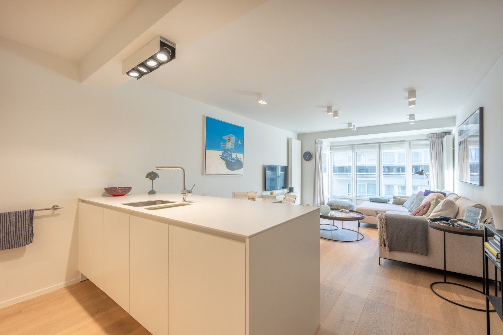 Smaakvol gerenoveerd appartement met ruim terras in hartje Knokke foto 8