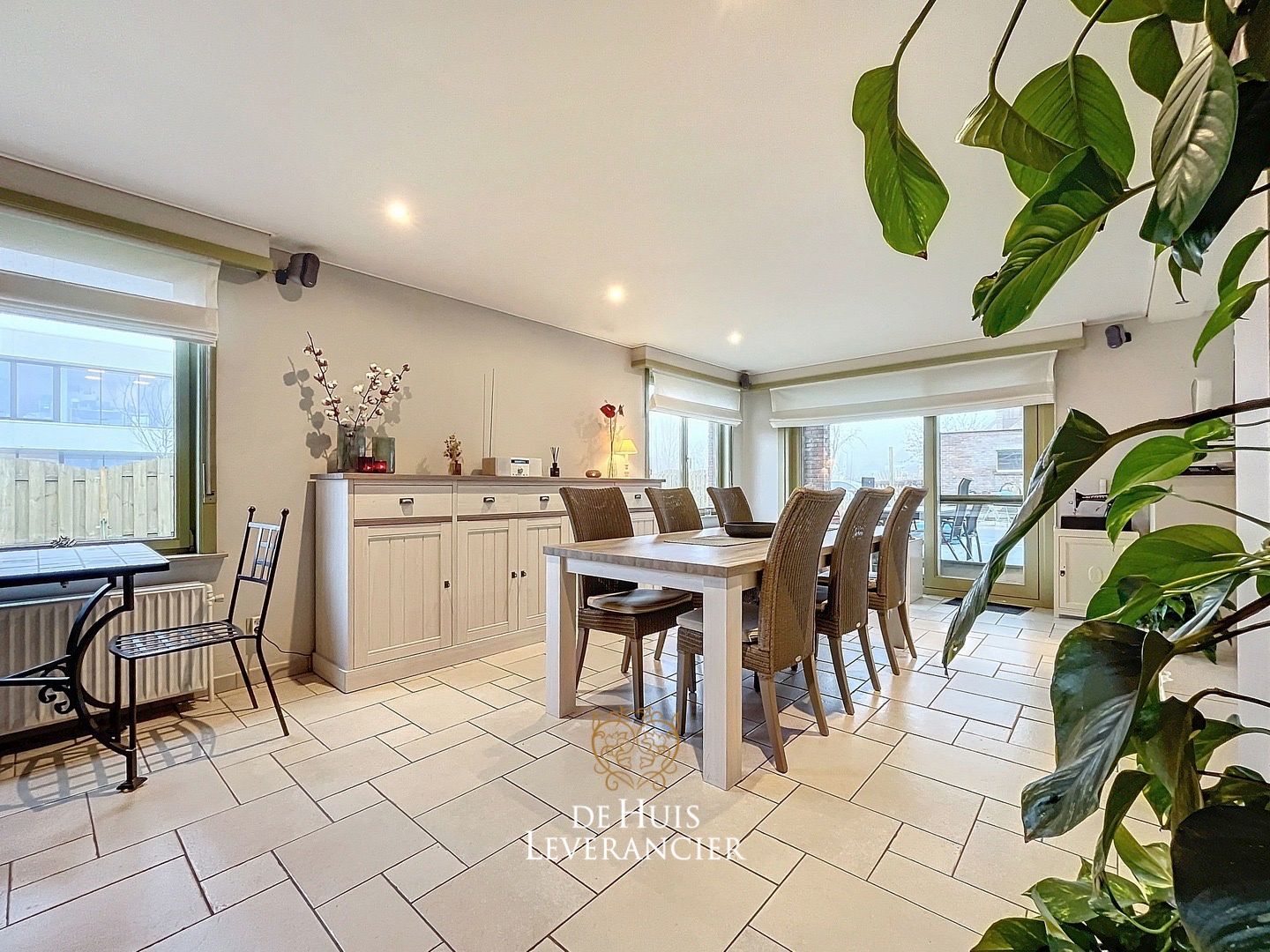 B&B Moment : Uniek wonen in een gelijkvloerse vrijstaande woning in Kontich foto 14