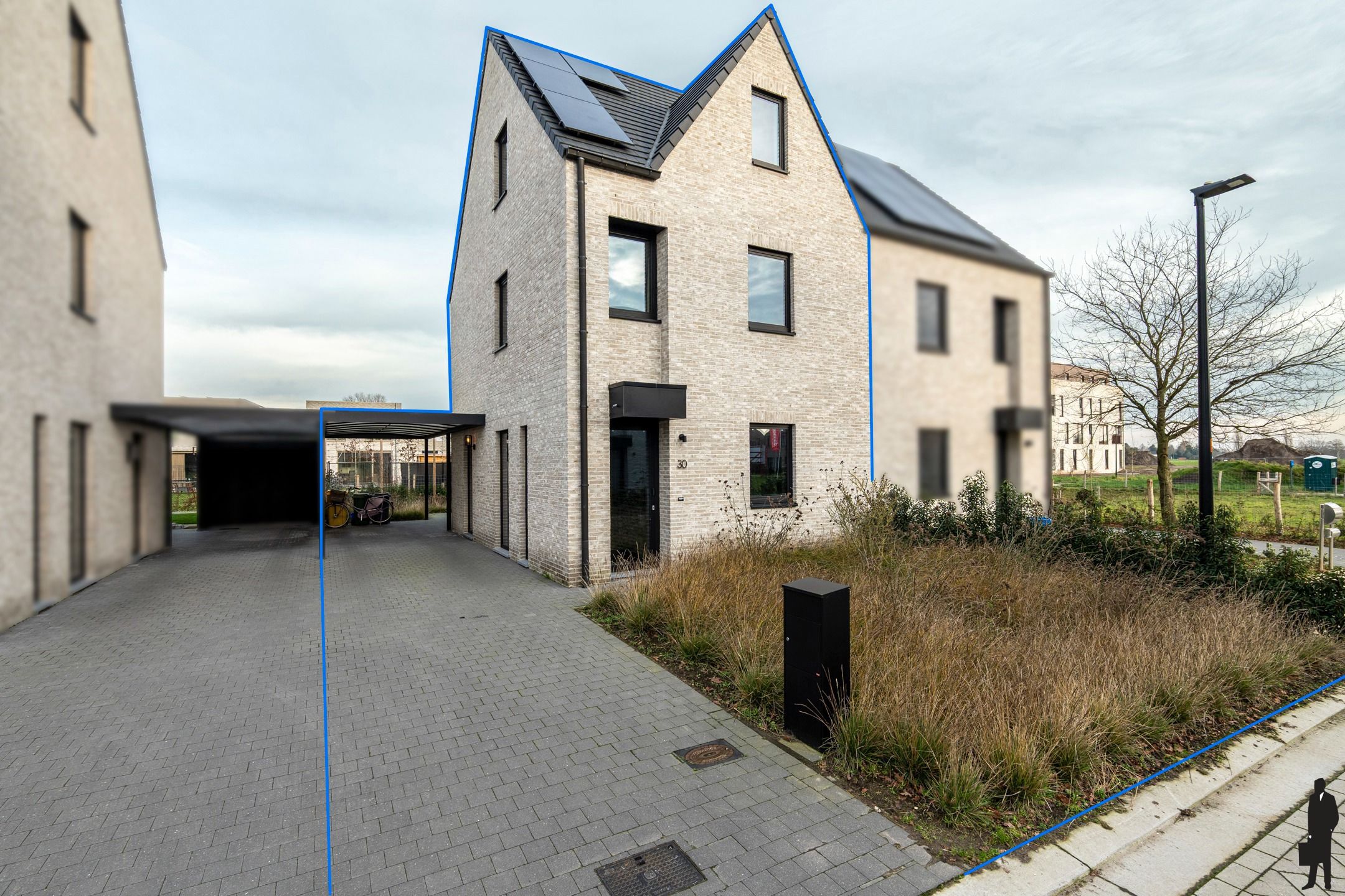 Instapklare nieuwbouwwoning in een rustige, groene omgeving foto {{pictureIndex}}