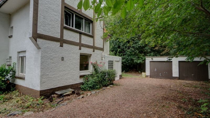 Te renoveren charmant landhuis van 235m² + dubbele garage op 15 are foto 23