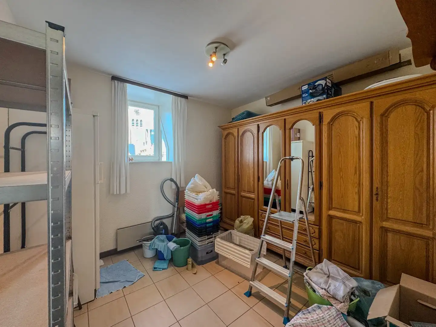 Centraal gelegen appartement met 2 slaapkamers. foto 17