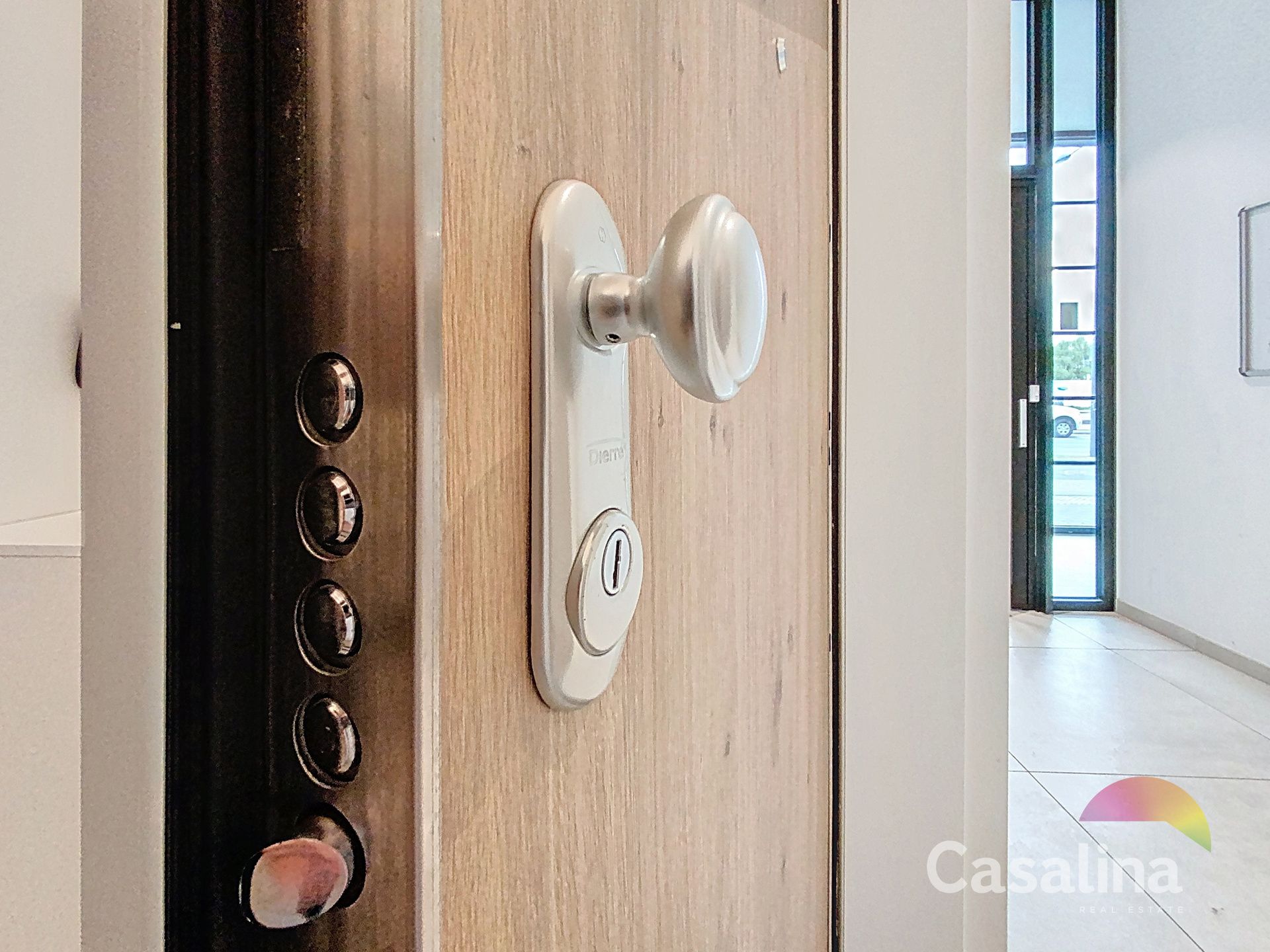 Gelijkvloers 3 slaapkamers met tuin en terras foto 14