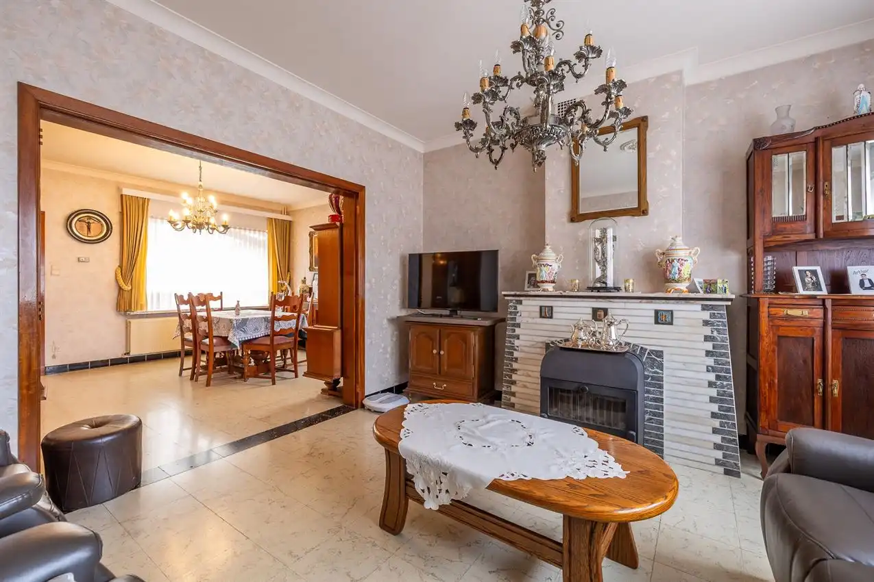 Te renoveren 3slk woning op uitzonderlijk perceel van 34 are  foto 8