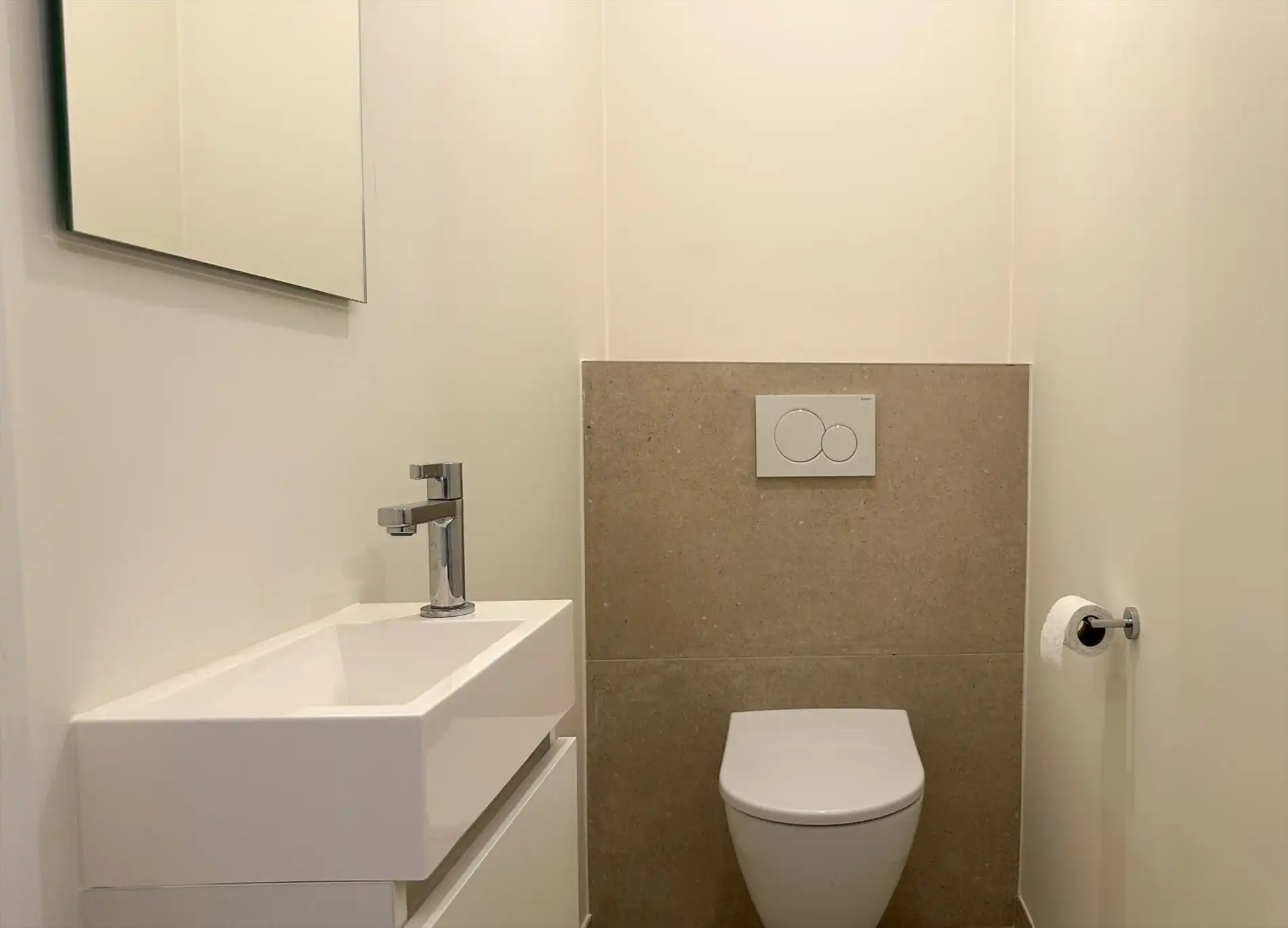 Luxueus nieuwbouwappartement met 2 slaapkamers op de Grote Markt in Sint-Niklaas foto 9
