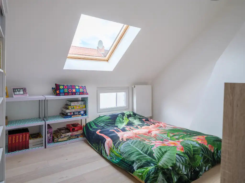 Aangename en instapklare woning met drie slaapkamers, gelegen op wandel- en fietsafstand van het historische centrum van Gent. foto 12