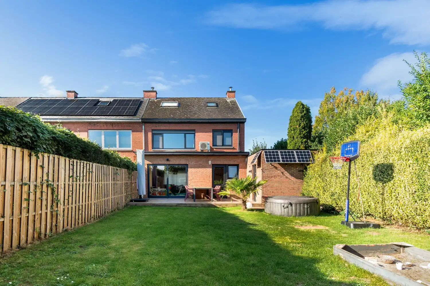 Ruime, halfopen woning met 3 slpks, tuin en garage in Lier! foto 23