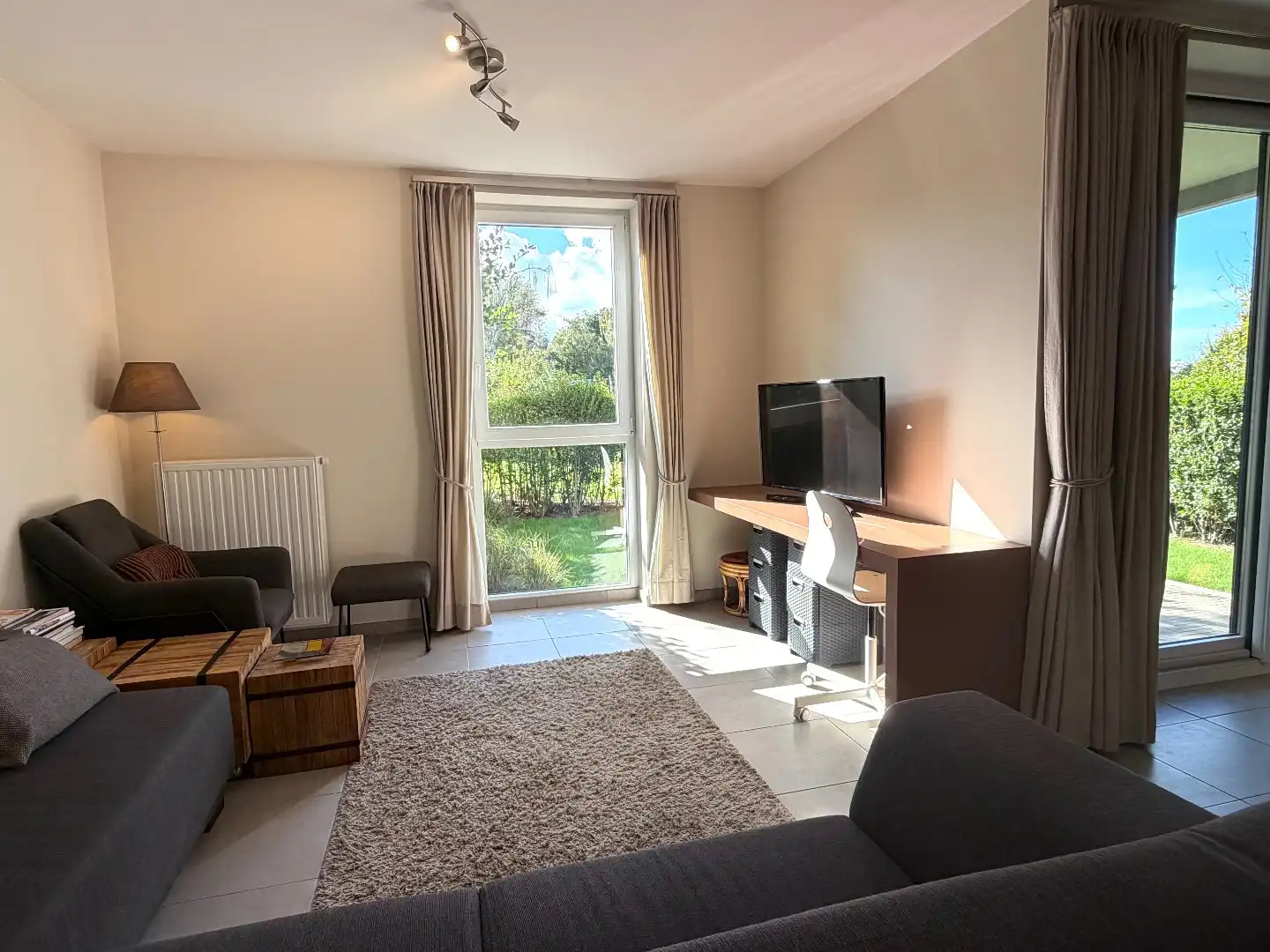 Prachtig appartement met private tuin aan de Lauwse Leieboorden! foto 7