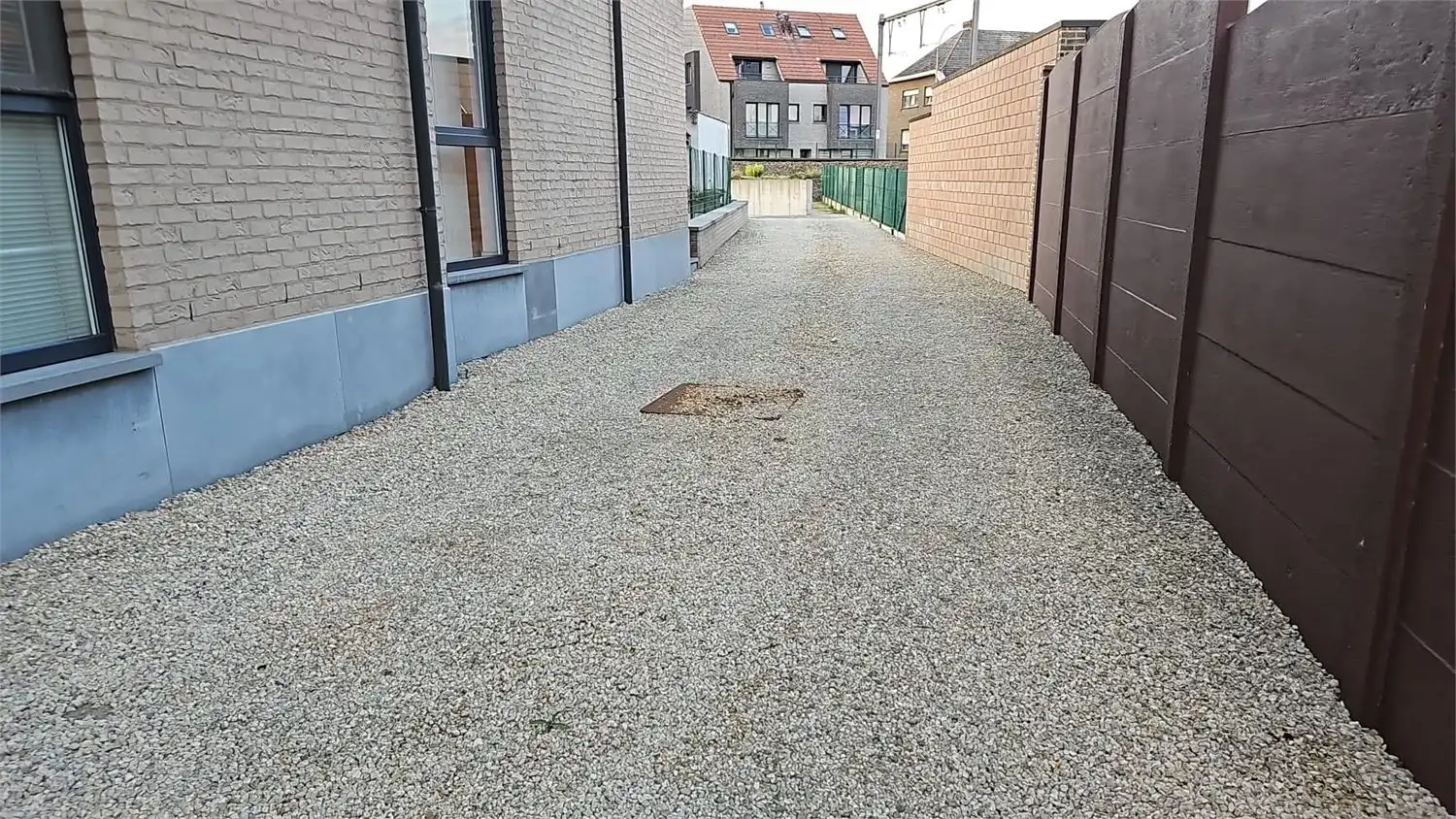 Appartement met terras en garage in het centrum van Moerbeke foto 19