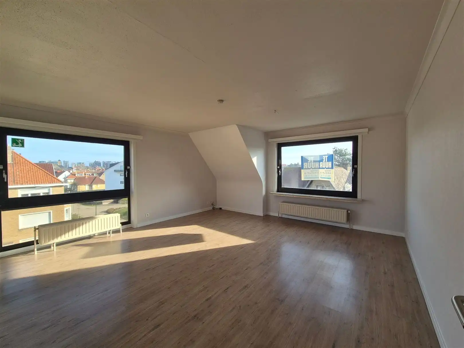 Jaarbasis - 2-kamer appartement inclusief garage foto 2