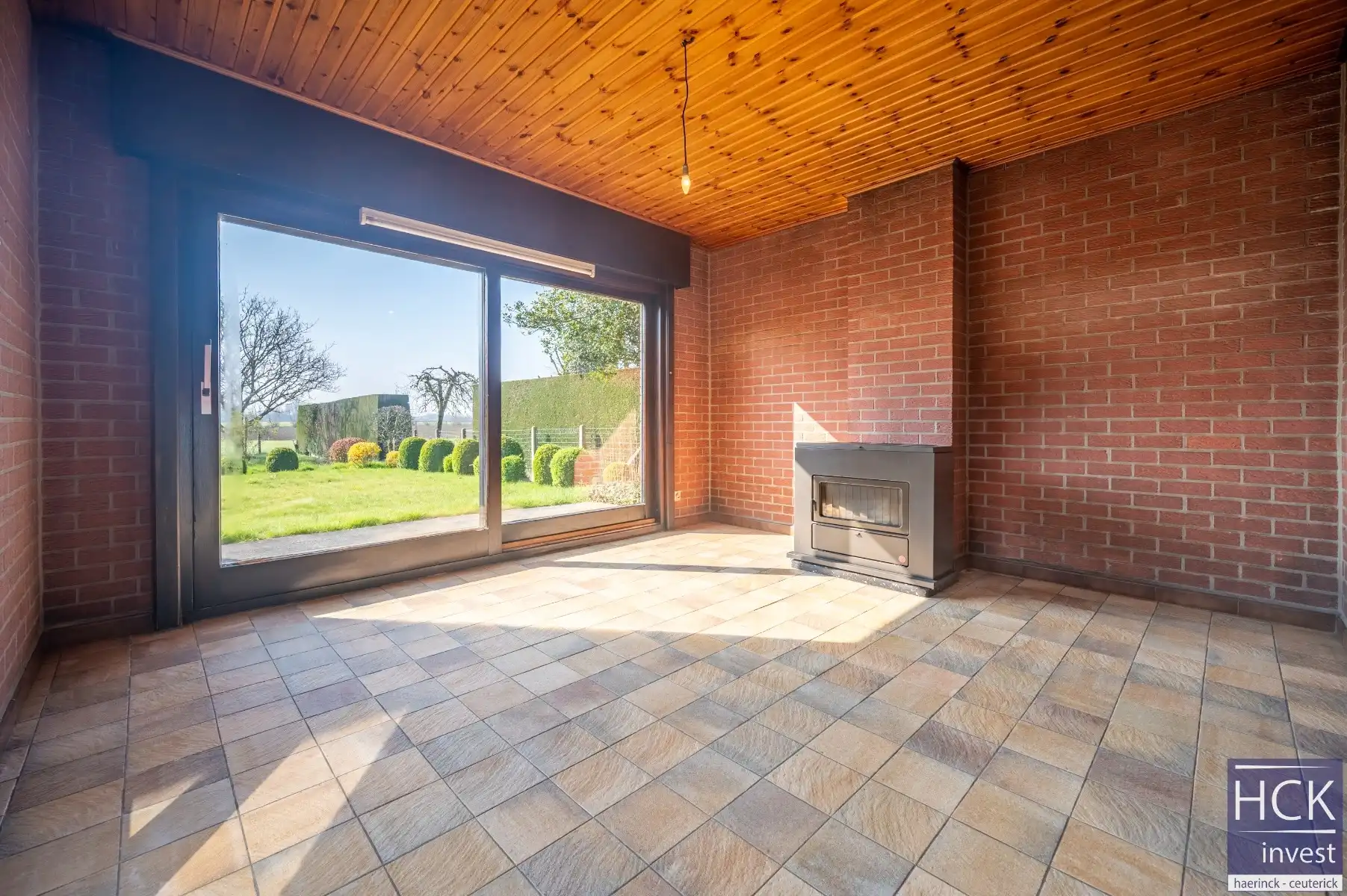 WAREGEM -  Knappe alleenstaande woning op 750m², met prachtig vergezicht !! foto 9