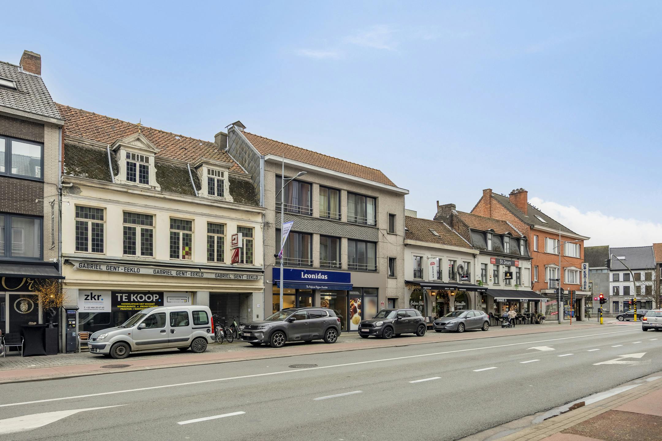 Opbrengsteigendom te koop in centrum van Eeklo foto 33