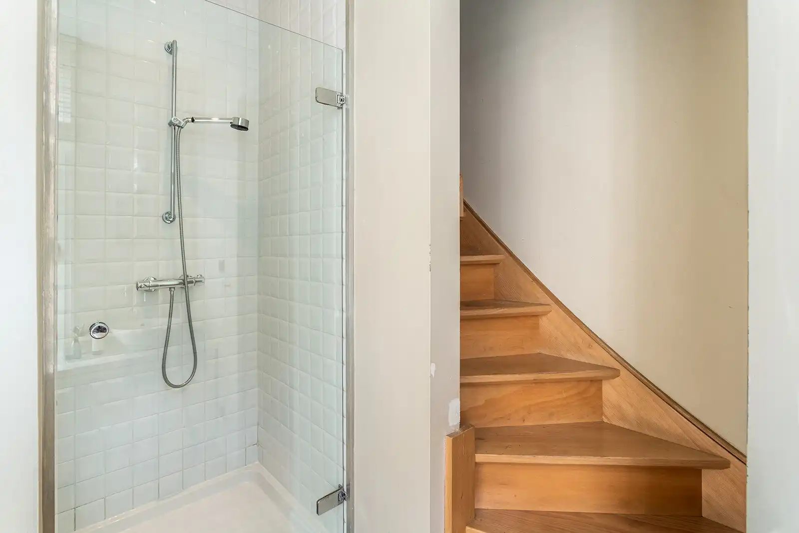 Royaal charme appartement van 195m² met 3 slk en 3 badk + P foto 38