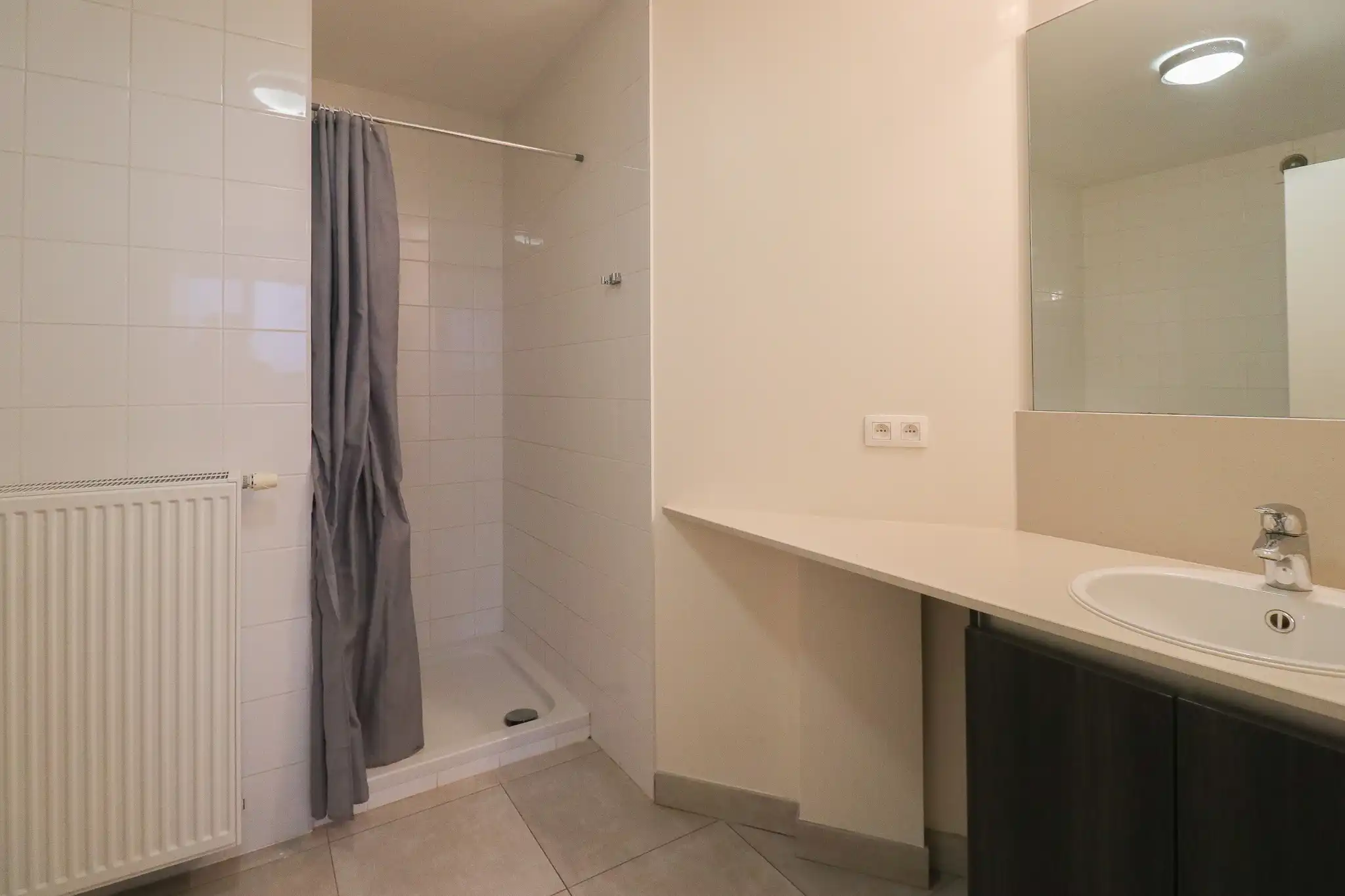 Gelijkvloers appartement met ruime leefkeuken in Wilrijk foto 8