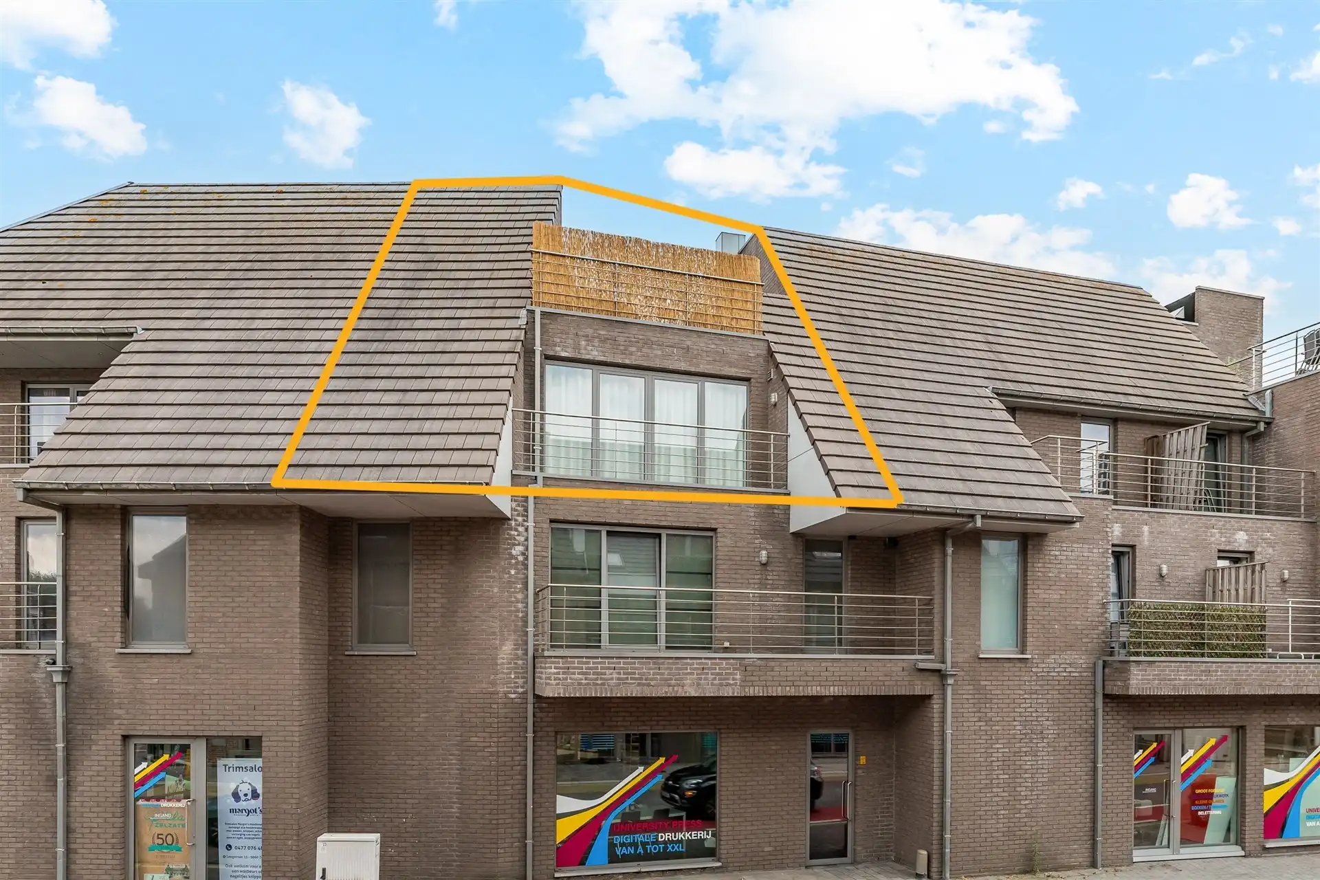 Modern en lichtrijk appartement met 3 terrassen+staanplaats  foto 13