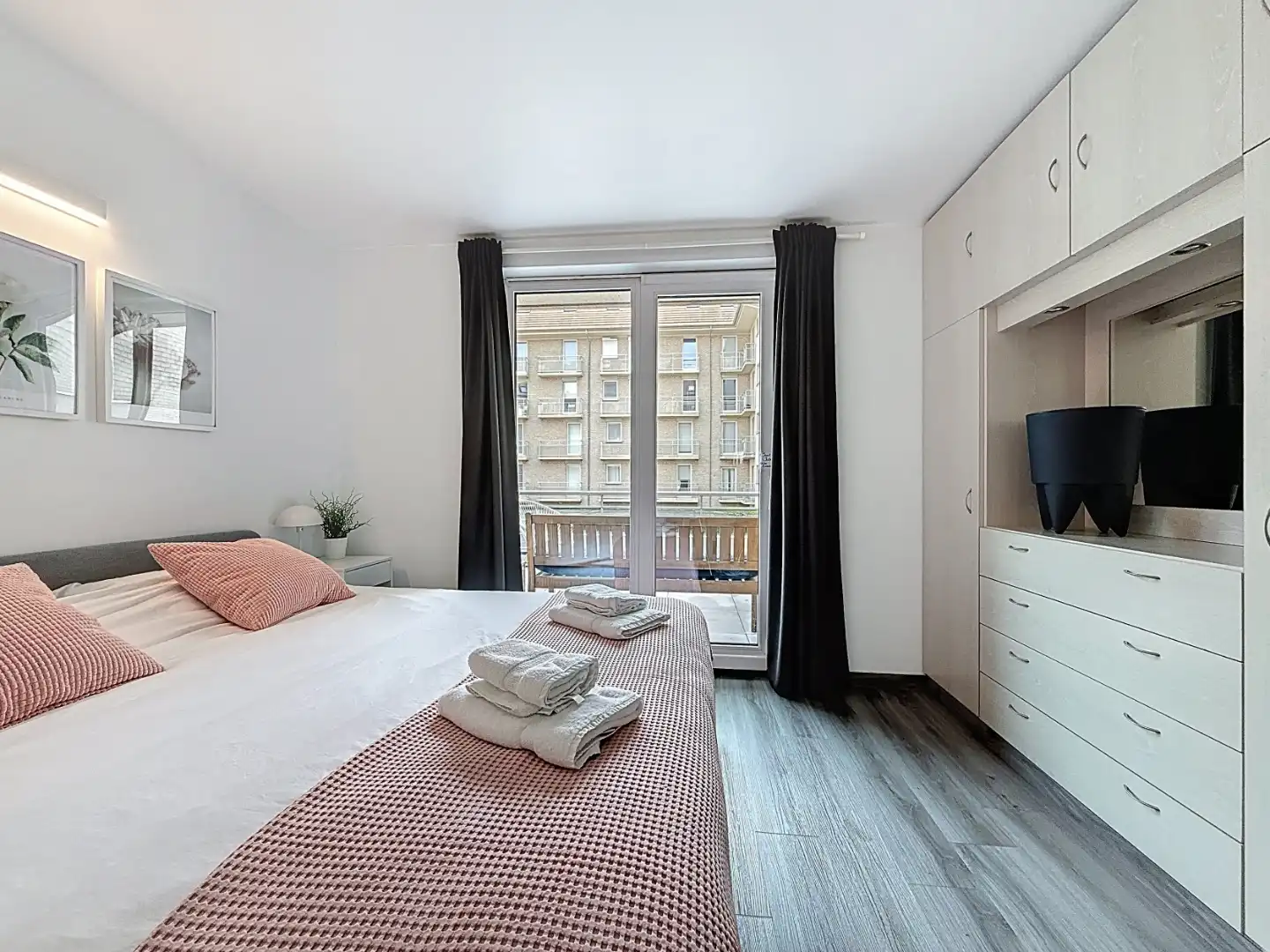 Ruim en lichtrijk appartement (type doorloper) op toplocatie foto 9