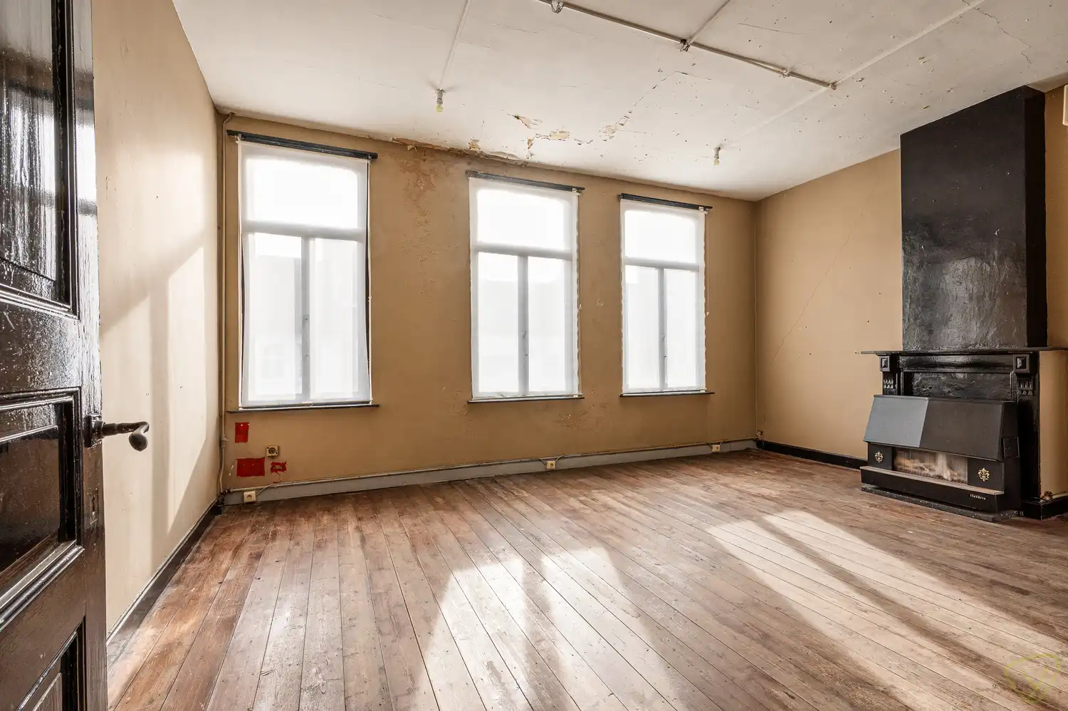 Statige woningen te koop in de Boelare, nabij het Cultuurcentrum. foto 15