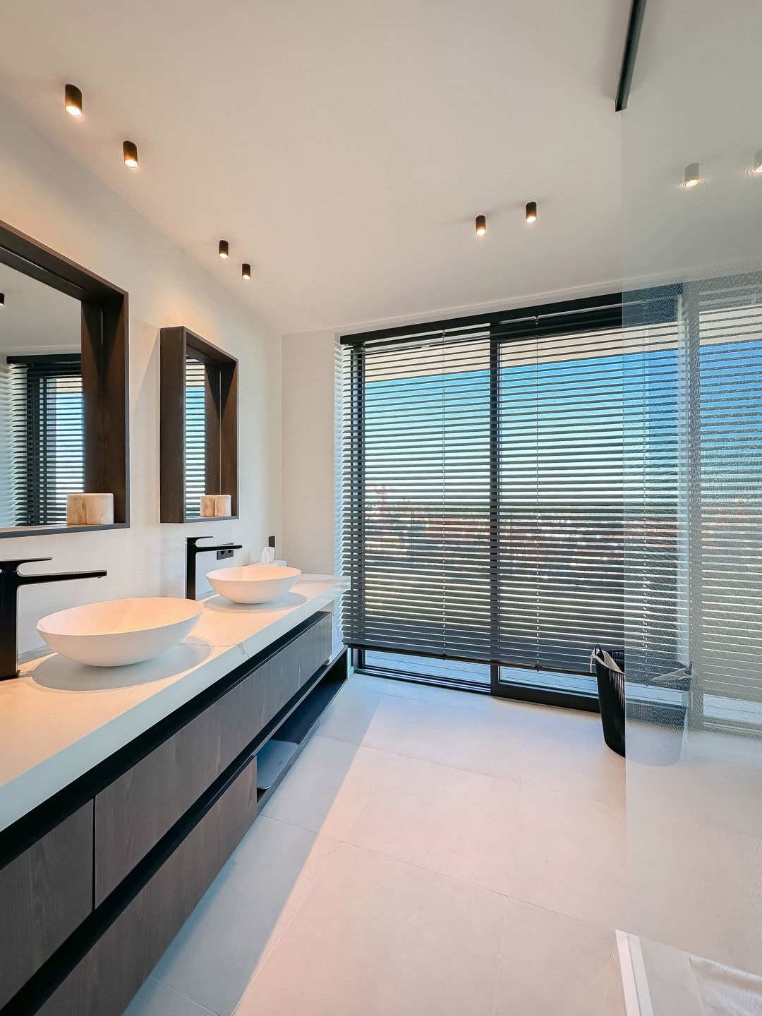 Luxueus DUBBEL appart. - panoramisch uitzicht in "The Tower" foto 23