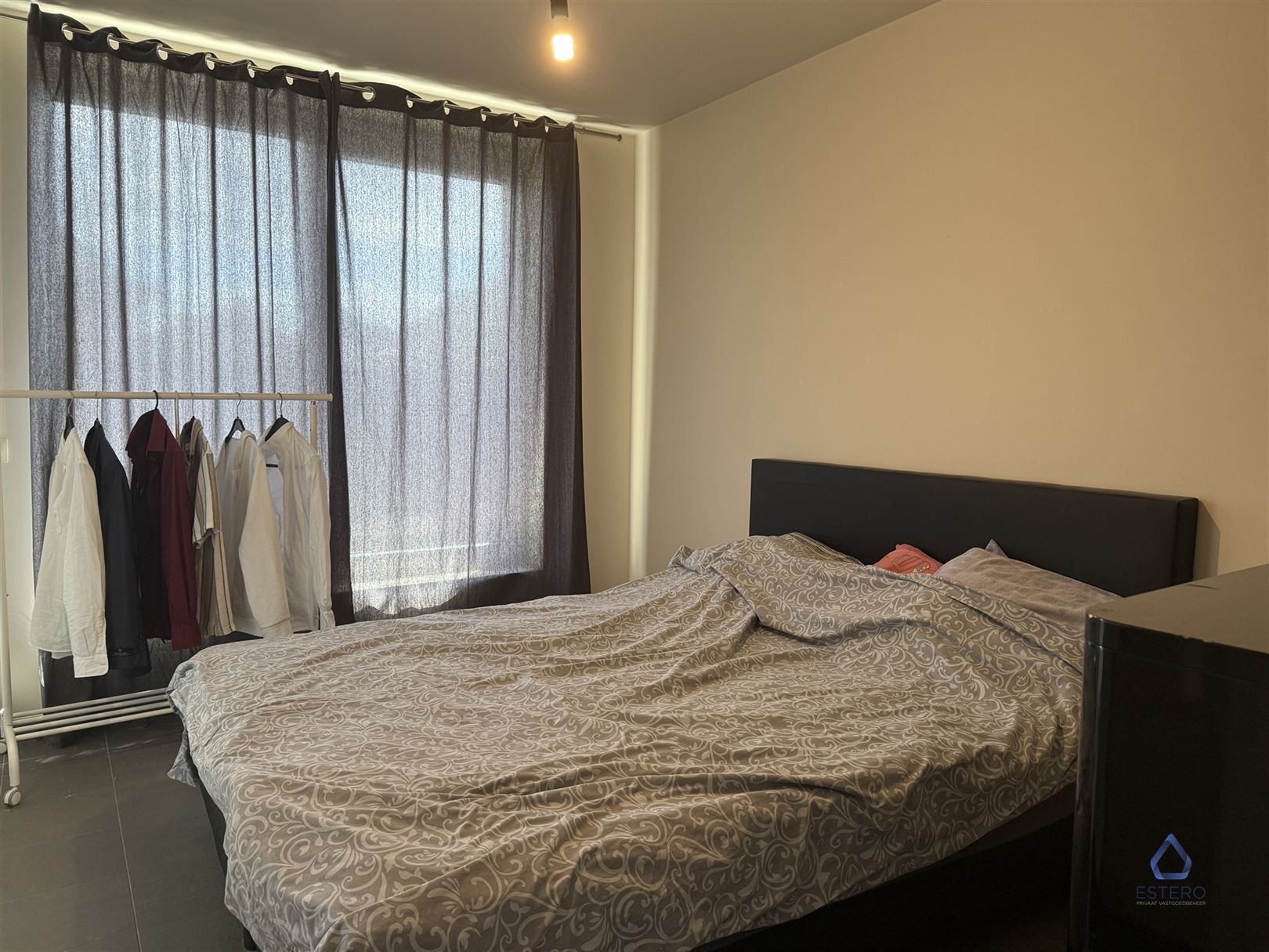 Eén slaapkamer appartement te huur in centrum Aalst  foto 4