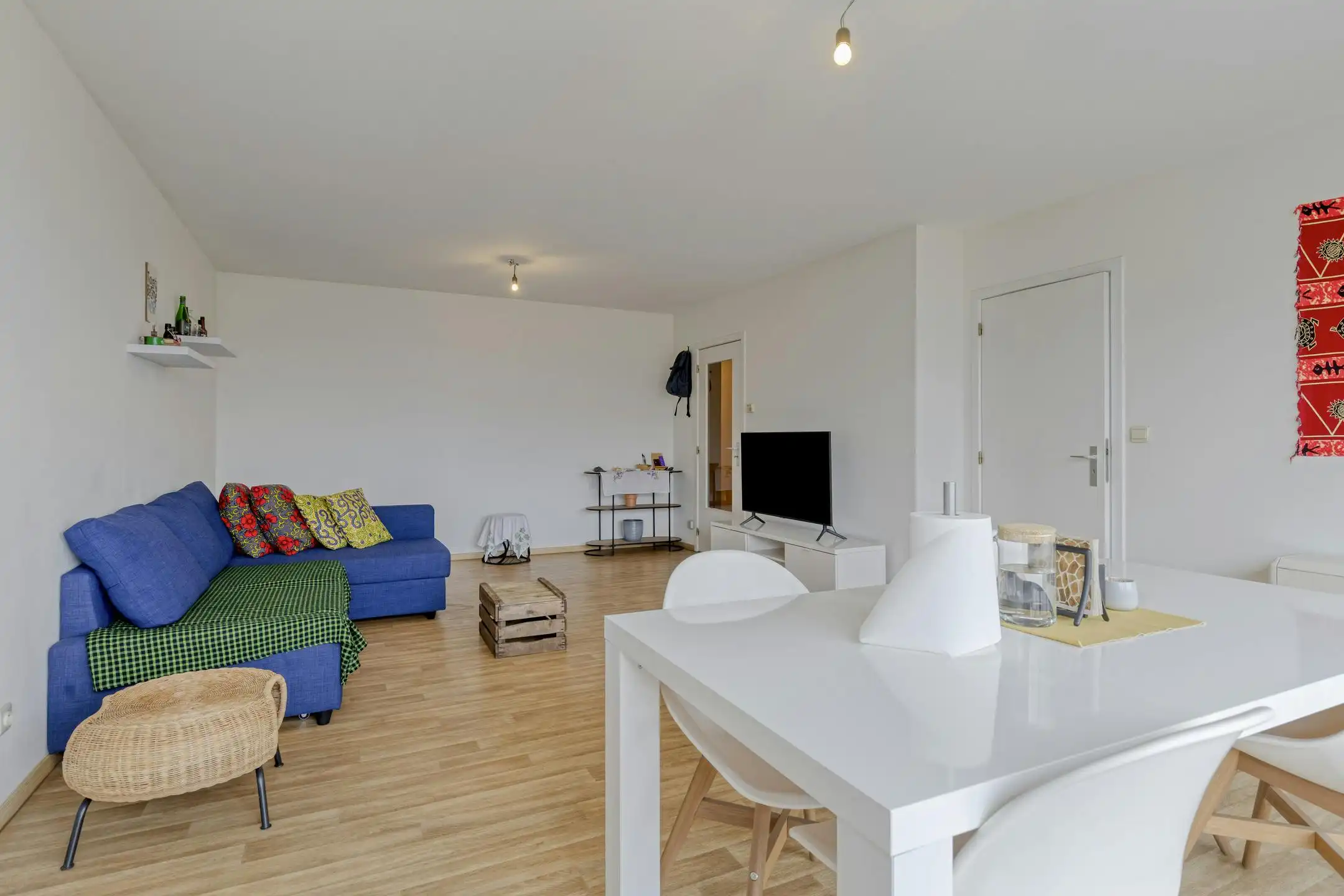 Lichtrijk appartement met twee slaapkamers in Borgerhout! foto 4