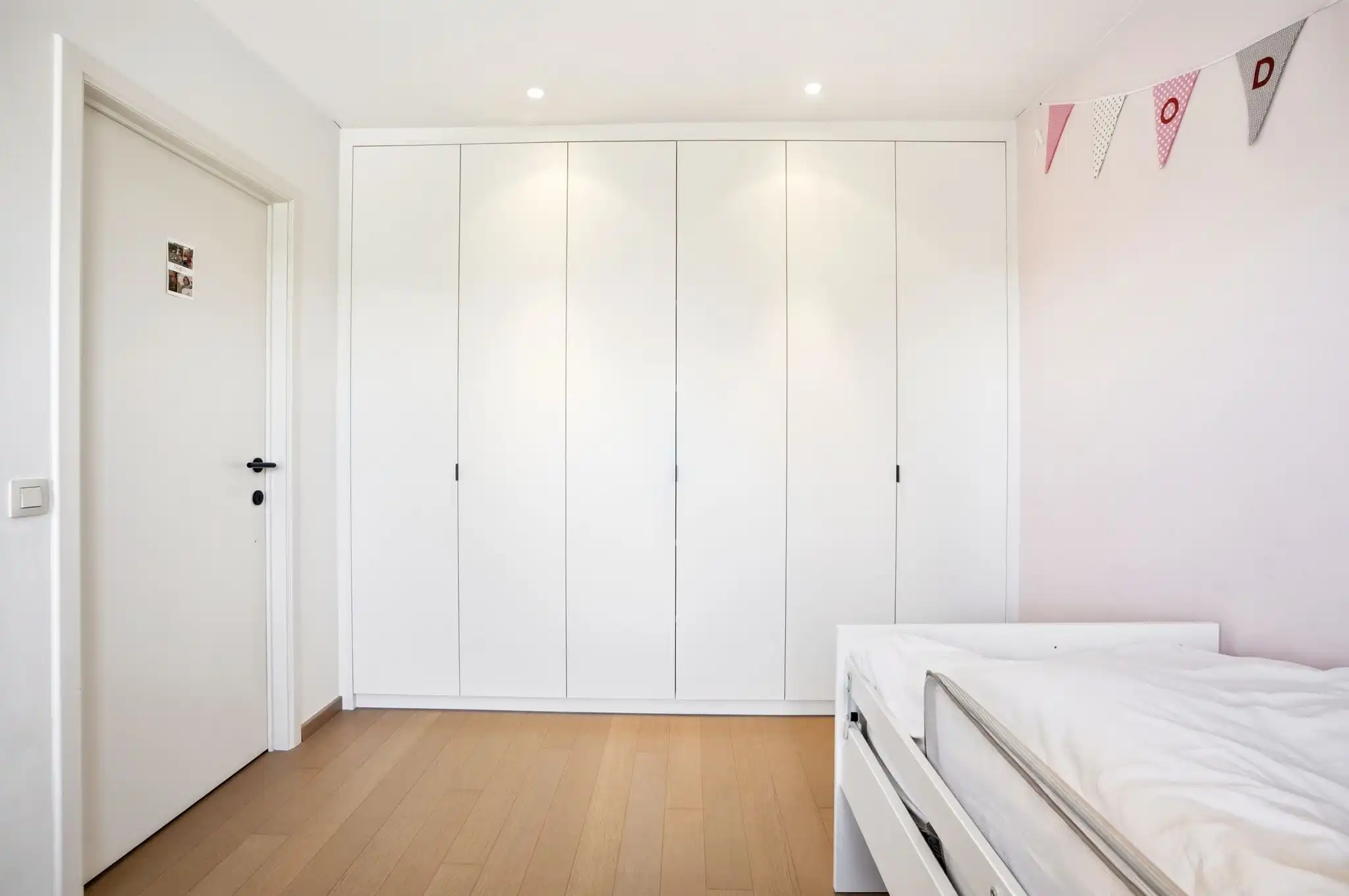 Instapklare woning (perceel 571m²) mét perceel bouwgrond (602m²) te Zedelgem foto 14